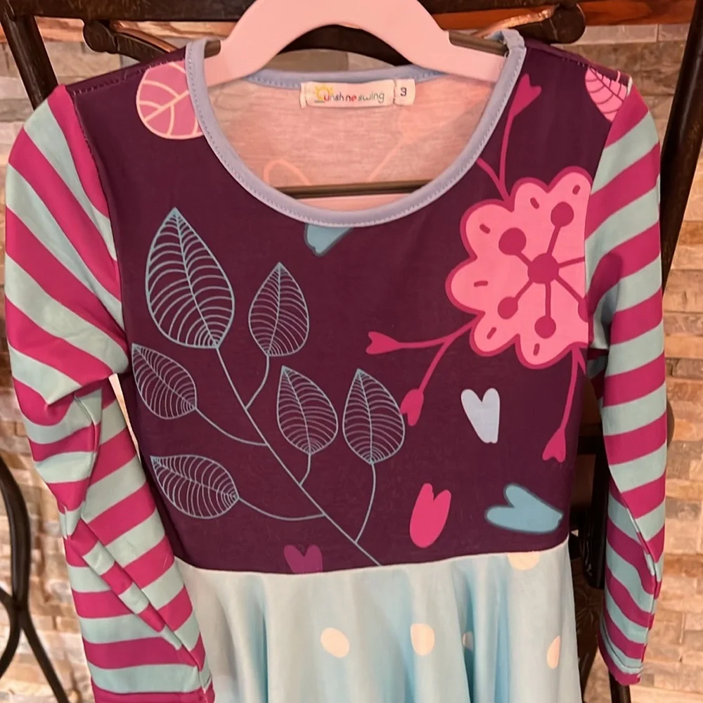 Girls size 3 blues purples and pinks multi patterned dress - Picture 3 of 4